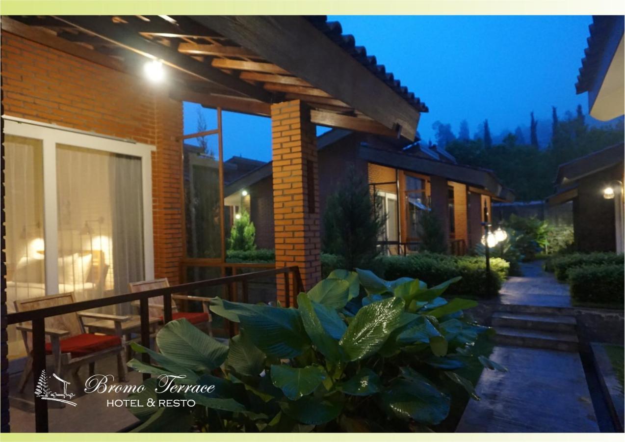 Bromo Terrace Hotel Esterno foto