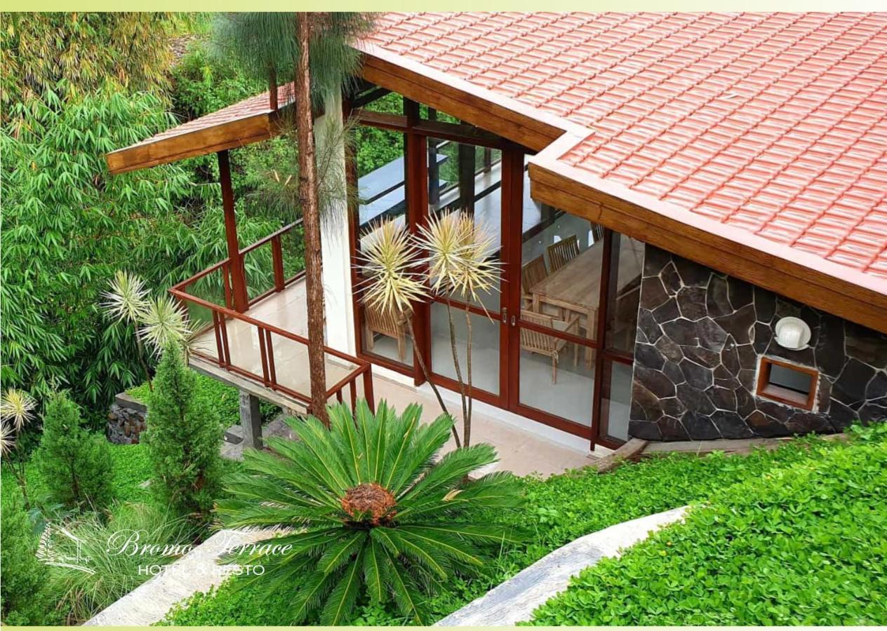 Bromo Terrace Hotel Esterno foto